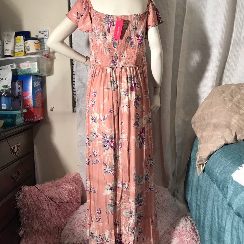 Xilaration beautiful high low dress - Picture 2 of 4